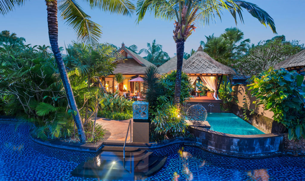 Stunning Beachfront Resorts In Bali To Recreate Romantic Moments