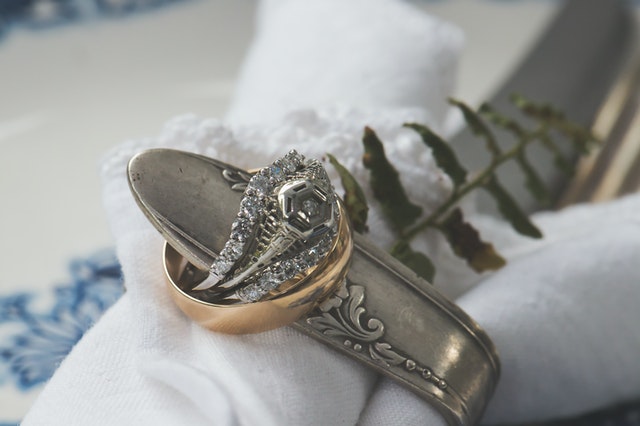 Keeping Your Sterling Silver Rings Gleaming is Easy